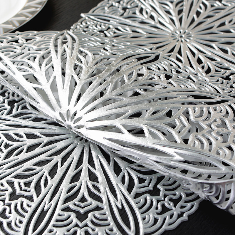 European-style PVC hollowed-out table flags, table MATS, household coffee table MATS, anti-slip and heat-insulating MATS, decorative long towels, TV cabinet cover towels pic 10