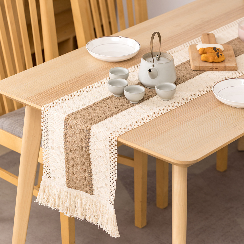 Yijia cotton and linen patchwork table flag, two-color woven long fringed tablecloth, table decoration fabric, festival wedding banquet cover fabric Item Picture