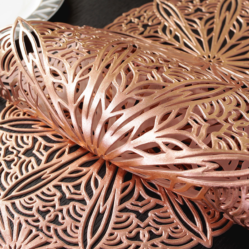 European-style PVC hollowed-out table flags, table MATS, household coffee table MATS, anti-slip and heat-insulating MATS, decorative long towels, TV cabinet cover towels pic 9