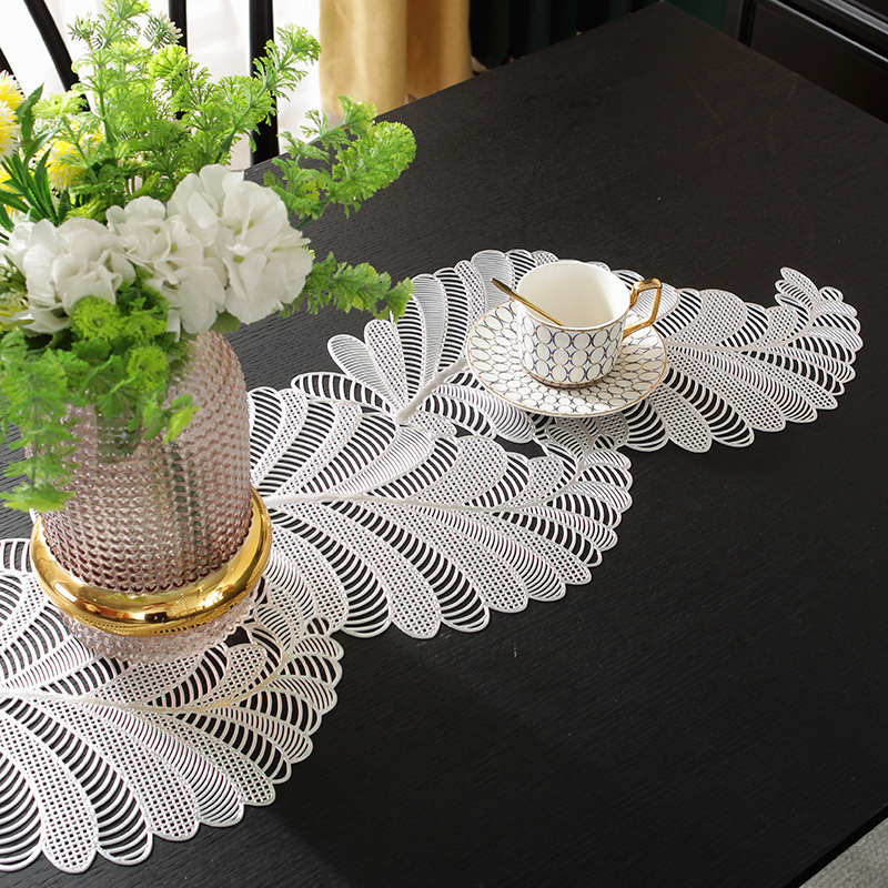 Factory direct sales PVC table MATS with gilded and hollowed-out leaves, long towels, table flags, heat insulation pads, light luxury cross-border no-wash table MATS, waterproof, anti-slip, oil-proof, heat-resistant and wear-resistant pic 11