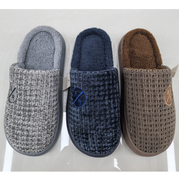 Autumn and winter new side-sewn embroidered home cotton slippers, export floor slippers, comfortable and warm indoor men's slippers full figure
