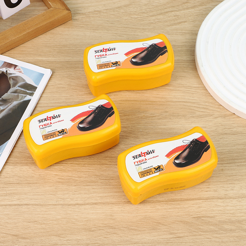 Our factory sells wavy sponge shoes, leather goods, shoe care products, shoe base, shoe polish and shoe polish details Picture