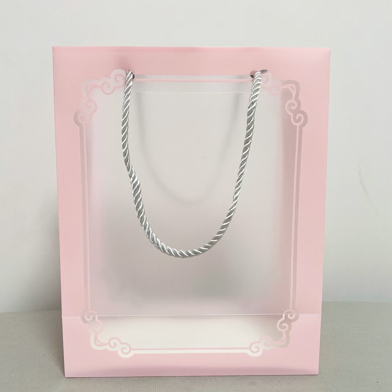 卡膜/袋子礼物/pvc手提袋/伴手礼小礼盒/中转箱产品图