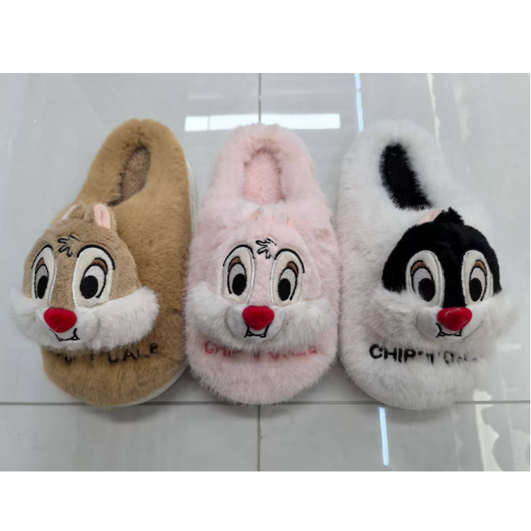 The 2025 new autumn and winter cute three-dimensional squirrel embroidered women's slippers with added fleece and thickened texture are a must-have for warmth and comfort in winter full figure