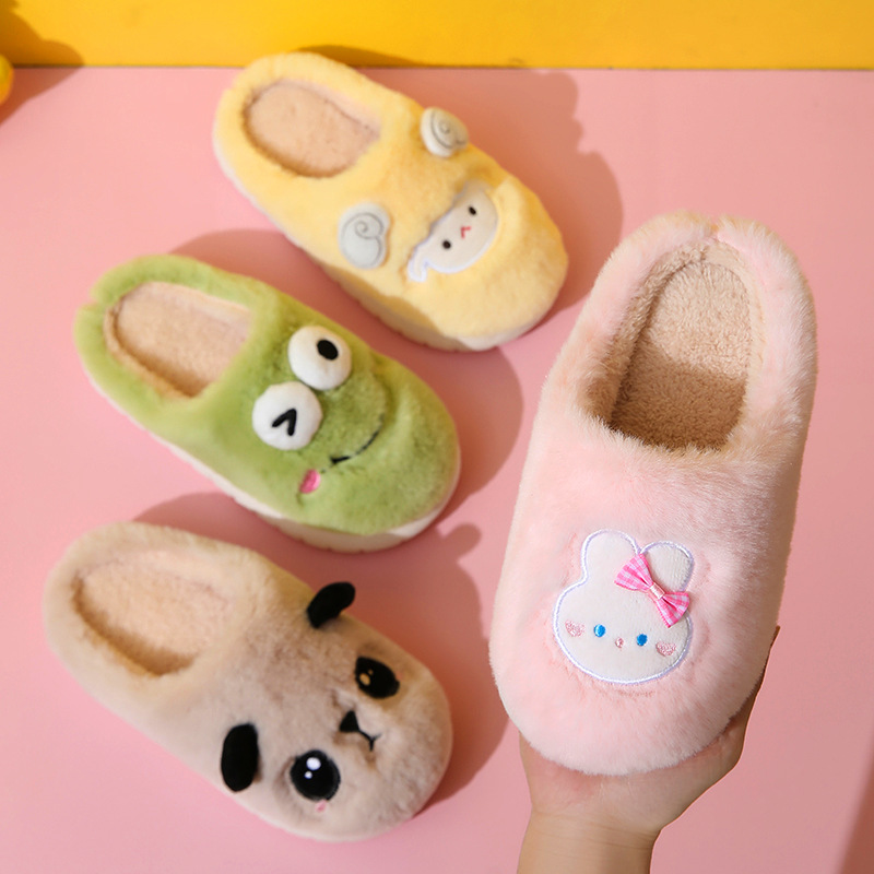 Keke Liangpin Children's Cotton Slippers Autumn and Winter Cartoon Warm Cotton Slippers for kids, adults and children, indoor furry slippers for home details Picture