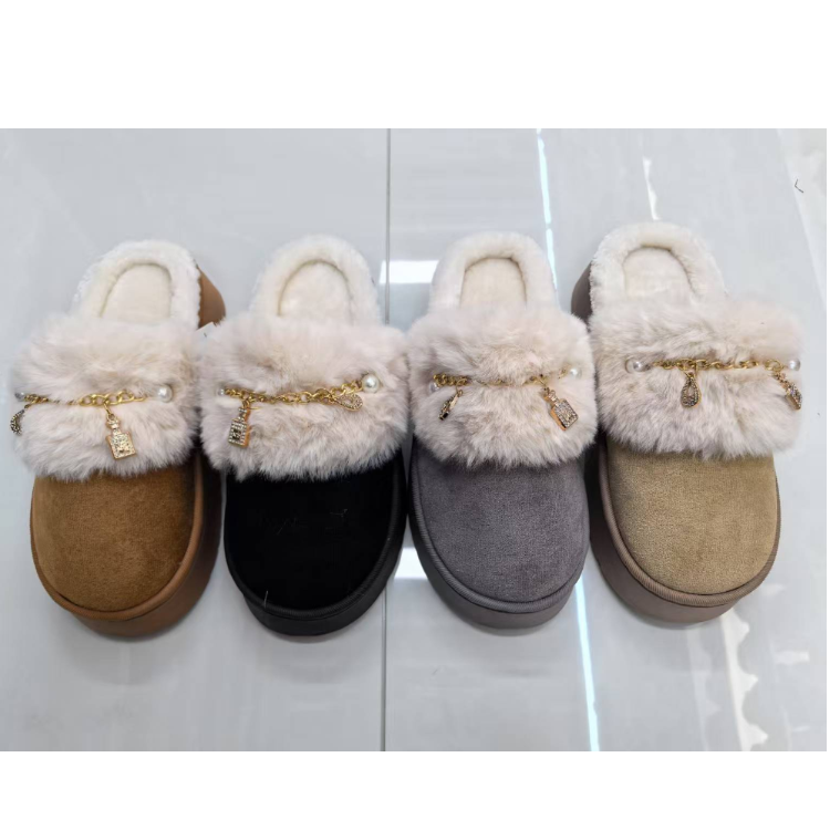 The 2025 new autumn and winter fashion chain fleece women's drag is warm and comfortable, a must-have for autumn and winter export full figure