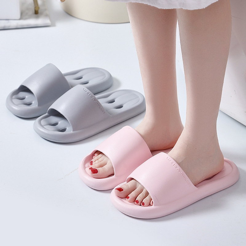 Keke Liangpin's new solid color simple and comfortable water-leaking slippers for couples, men's and women's bathroom shower slippers for home use details Picture