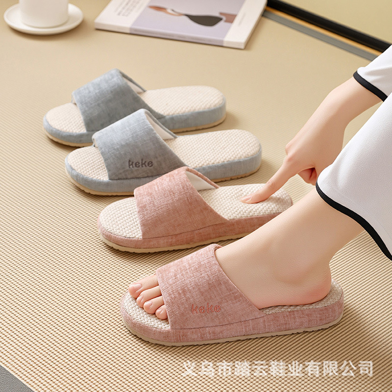 Factory direct sales and wholesale of women's silent soft-soled linen breathable and sweat-absorbing fabric slippers details Picture