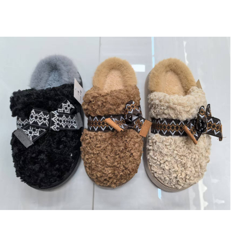 2025 New autumn and winter ethnic style fashionable women's shoes with added fleece and thickening, warm and comfortable, essential for winter wholesale export full figure