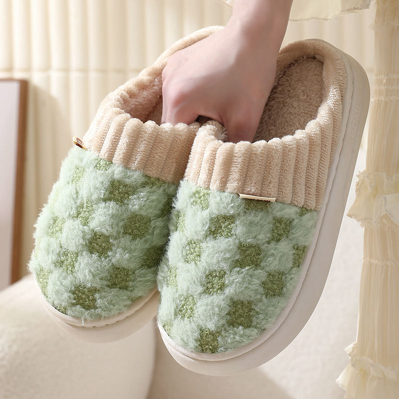 Autumn and winter thick-soled plush slippers for home use, women's indoor home, thickened and warm postpartum shoes, anti-slip cotton slippers for men details Picture