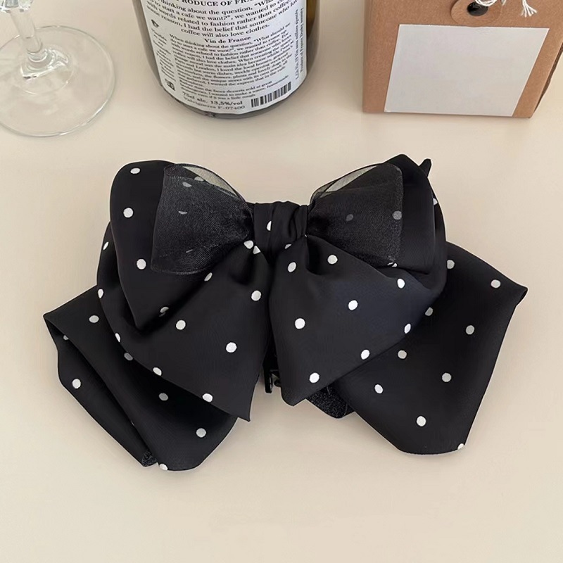 Korean-style polka dot satin bow ponytail clipper with a high-end and elegant look, upside-down hair at the back of the head, shark clip hair accessory Item Picture