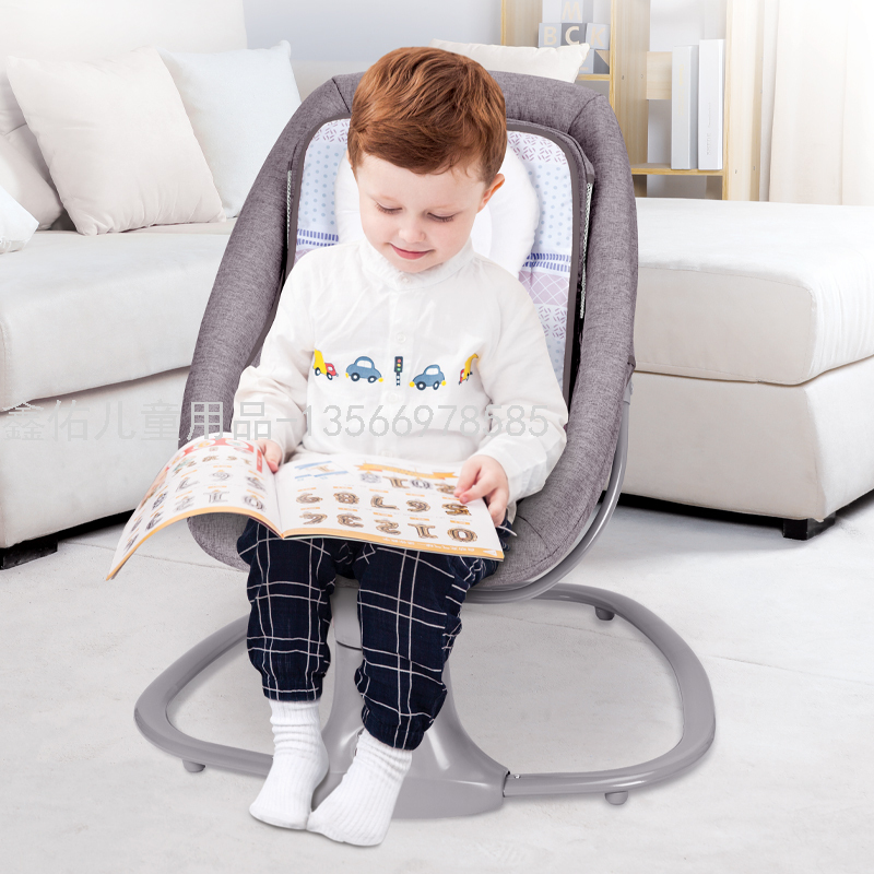 婴儿摇篮/摇椅实物图