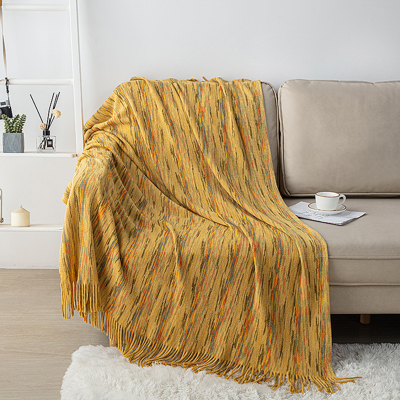 European-style sofa blankets, office knitted yarn blankets, casual blankets, velvet blankets, tassel blankets, bed end blankets, sofa cover blankets wholesale Item Picture