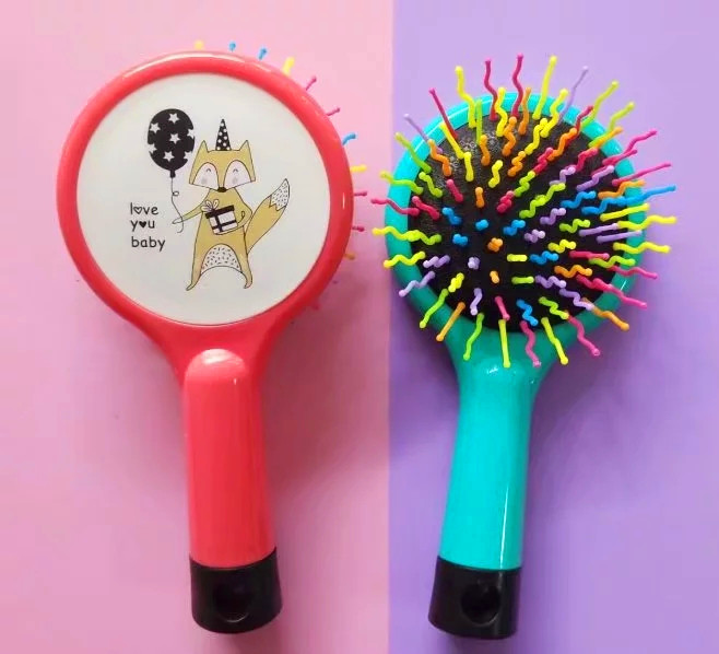New fashionable hair combs, popular daily necessities, plastic gift combs, and rainbow combs with colorful patterns details Picture