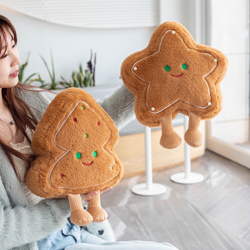 Cute caramel star throw pillows, black leather Christmas tree figurines, fun cookies, plush toys, wholesale Christmas gifts