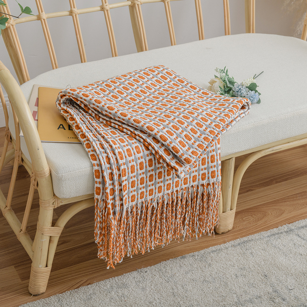 Wholesale of Nordic InS-style blankets, sofas, woven nap blankets, tassels, summer air-conditioned woolen bed tail cover blankets details Picture