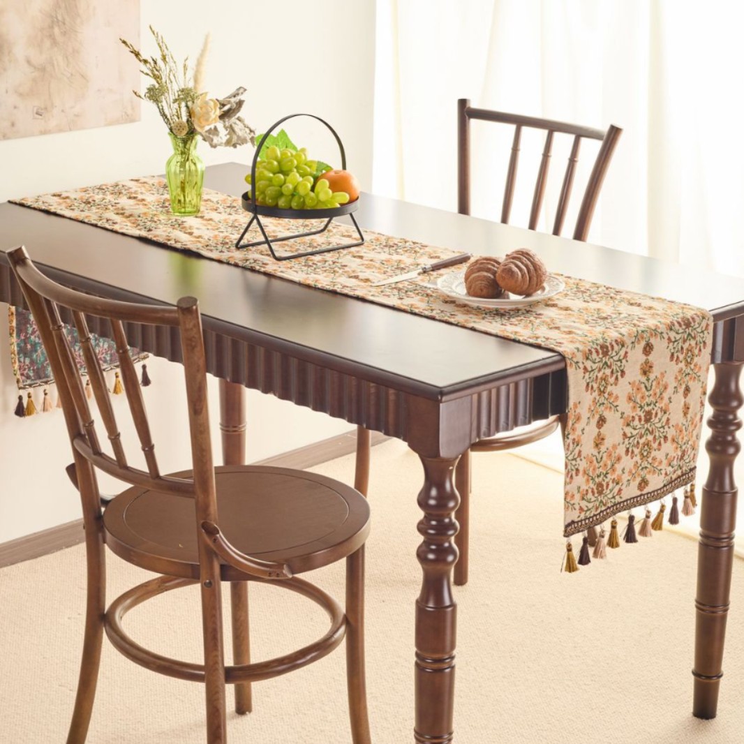 American retro-style table flag atmosphere decoration, table flag, jacquard tassel, coffee table, TV cabinet cover, dust-proof