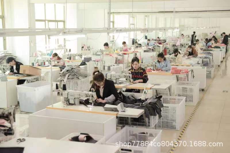 新款皮质化妆包大容量全屏大镜子便携化妆品收纳盒化妆箱旅行包详情19