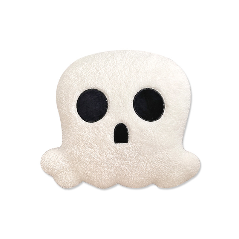New skull pillow Halloween party decorative cushion American home fabric sofa pillow doll Application Scenario