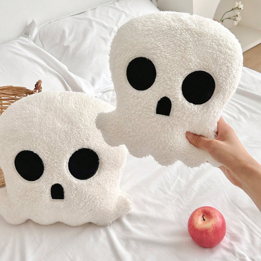 New skull pillow Halloween party decorative cushion American home fabric sofa pillow doll Item Picture
