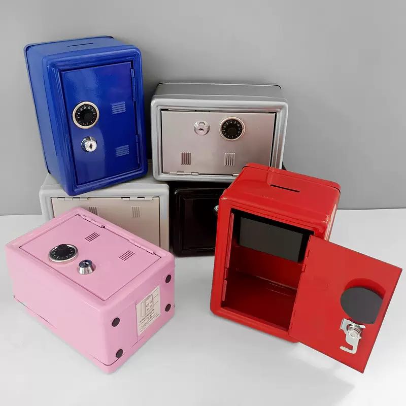 Mini metal safe, creative piggy bank, key safe, and decorative item pic 1