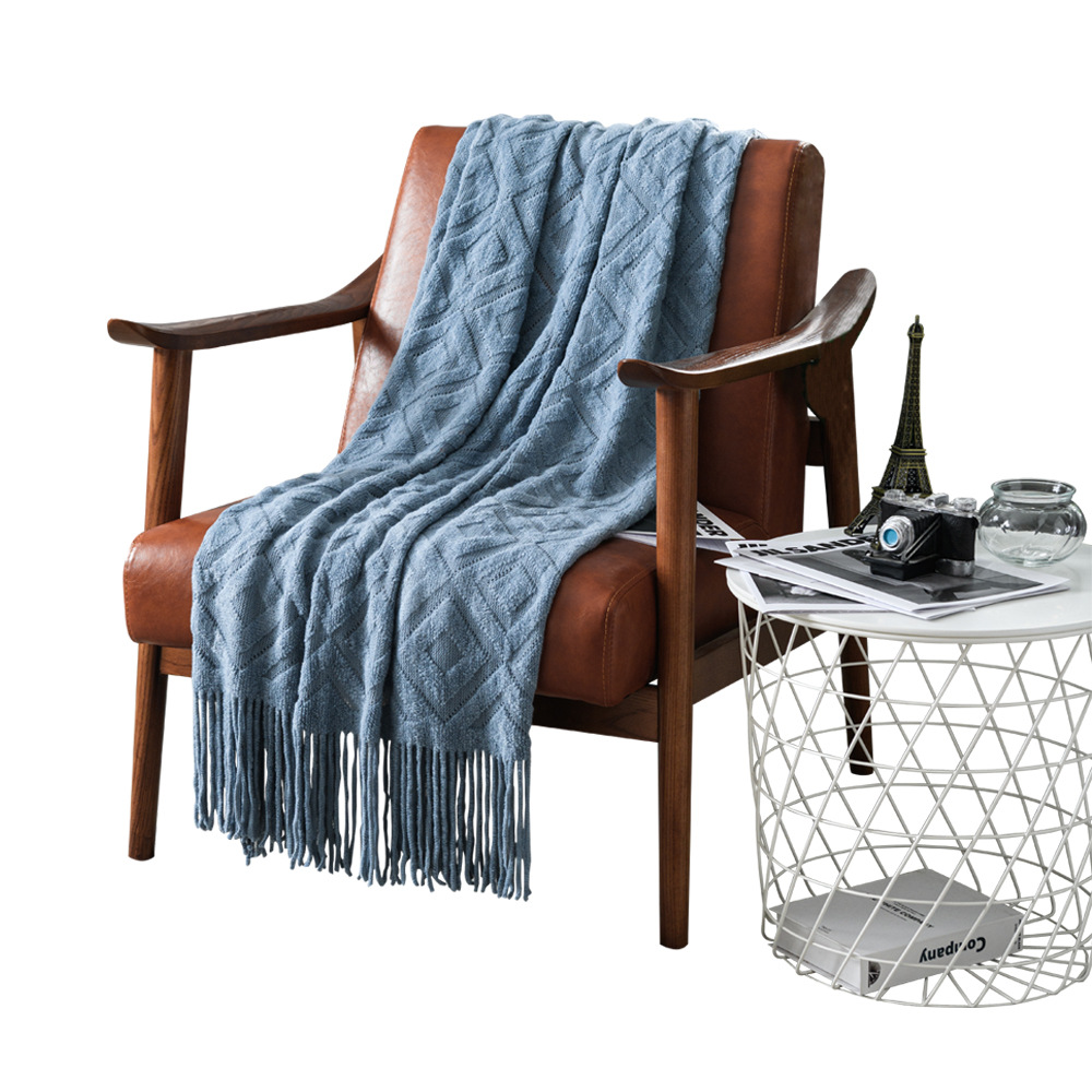 Cross-border Amazon sofa cover blanket bed tail flow Su blanket spring and summer air-conditioned knitted blanket office leisure nap blanket Application Scenario
