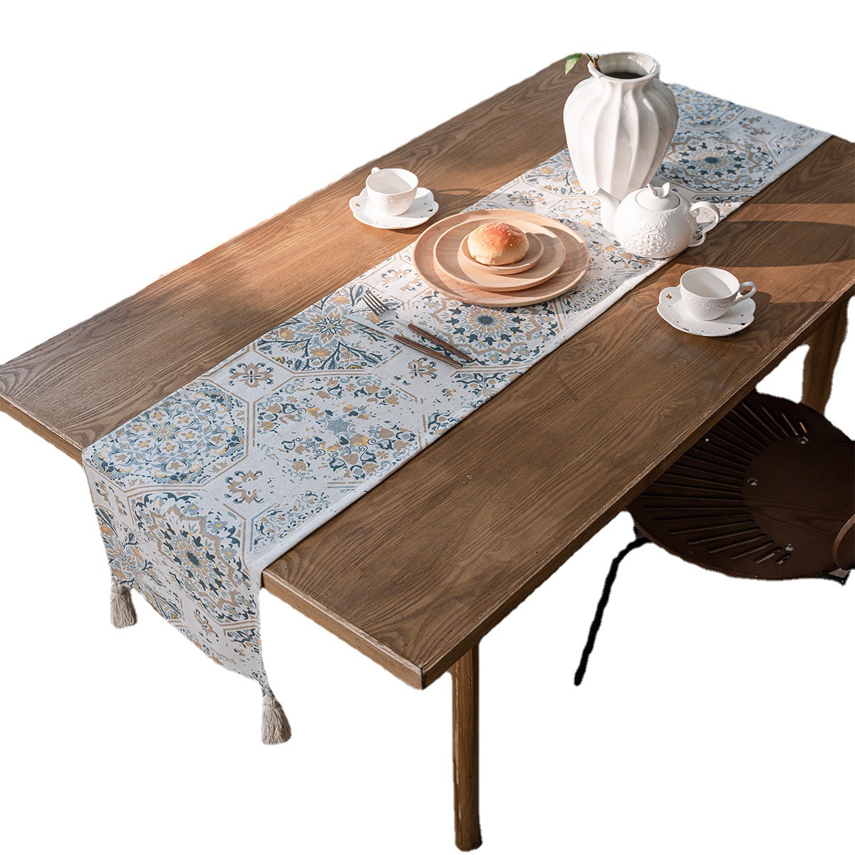Table flag prints, retro printed tassels, single-layer flags, table flags, long strips, factory direct supply Application Scenario