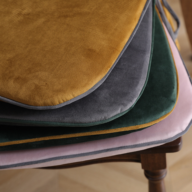 Wholesale of home Chinese-style dining chair and stool cushions with straps, velvet anti-slip seat cushions, solid color in winter, detachable and washable