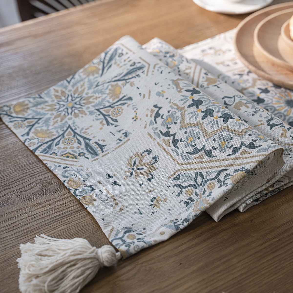 Table flag prints, retro printed tassels, single-layer flags, table flags, long strips, factory direct supply details Picture