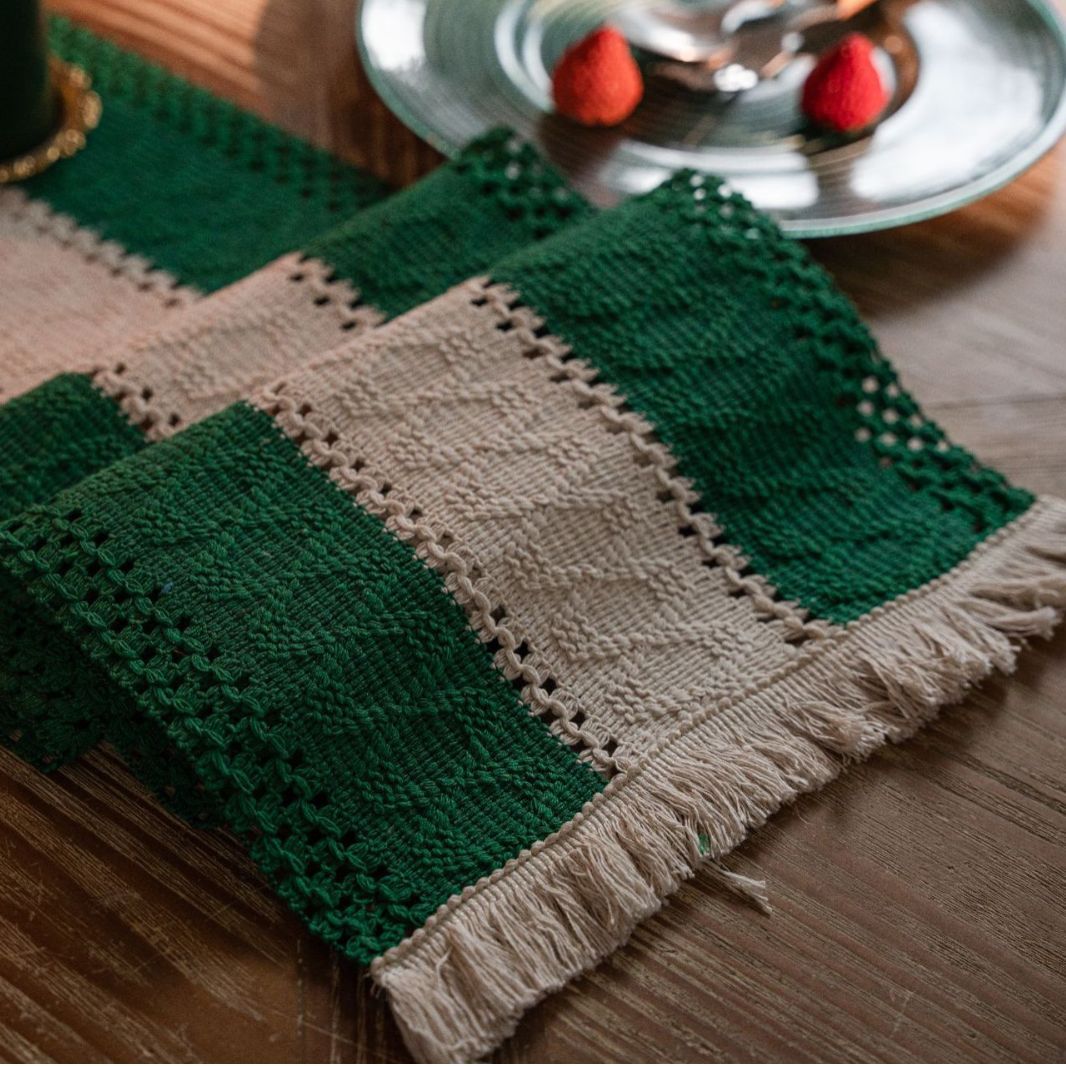 Table flag, cotton and linen striped patchwork, two-color woven tassels, natural material, American-style festival, factory direct supply details Picture