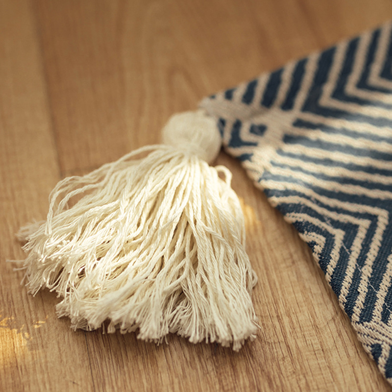 Cotton and linen TV cabinet, coffee table cover cloth, Japanese long table flag, furniture dust cover cloth, four-corner tassel decorative cloth