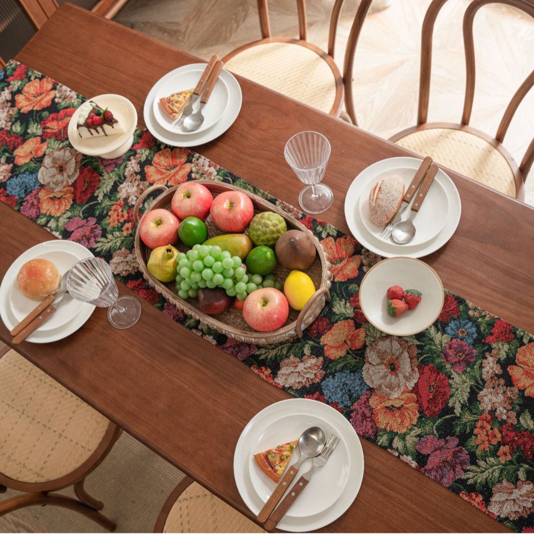 Chinese-style table flags, jacquard flowers, blooming prosperity, tassels, retro tea flags, dining flags, long strips, thickened, factory direct supply details Picture