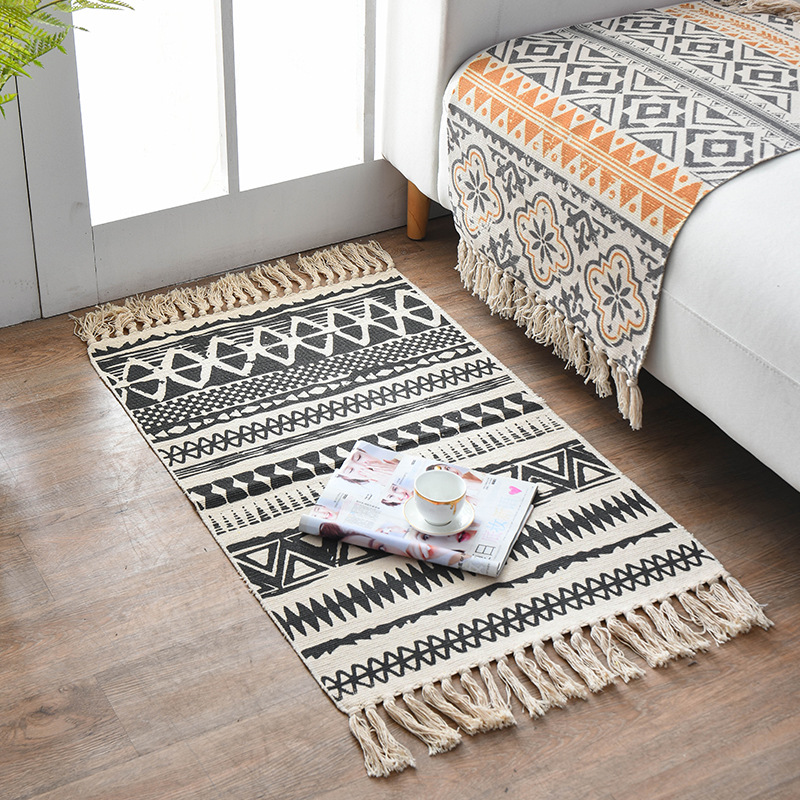 Cross-border Nordic ethnic style cotton and linen printed retro plain thin carpet study and bedroom floor mat, hand-woven