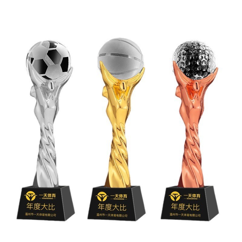Customized crystal trophies and MEDALS, thumb creative resin authorization plates, children's basketball baskets, footballs, five-pointed stars engraved Application Scenario