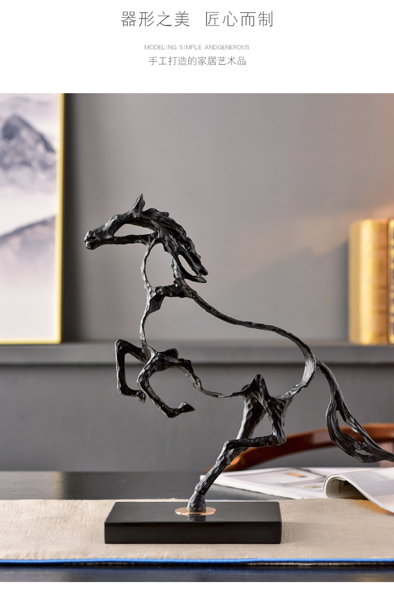 Cross-border horse ornaments, high-end and creative home living room metal animal decoration gifts, gift handicrafts wholesale pic 3