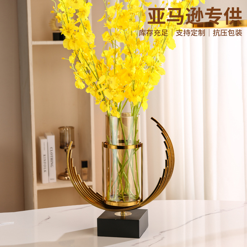 Creative living room light luxury style glass large high-end sense vase, high-end home living room dining table decorative items wholesale