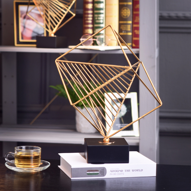 跨境欧式轻奢魔方金属摆件高级感家居客厅装饰艺术大号工艺品批发