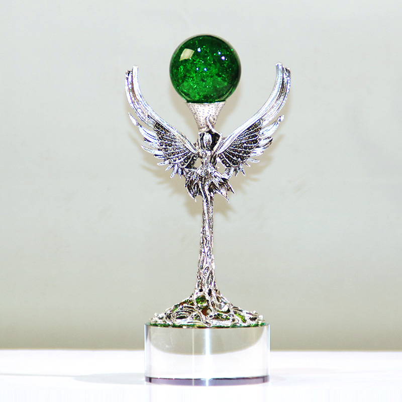 Angel Wings Crystal Ball ornament, desk, wine cabinet decoration, model room, birthday gift for boyfriend and girlfriend, home decoration