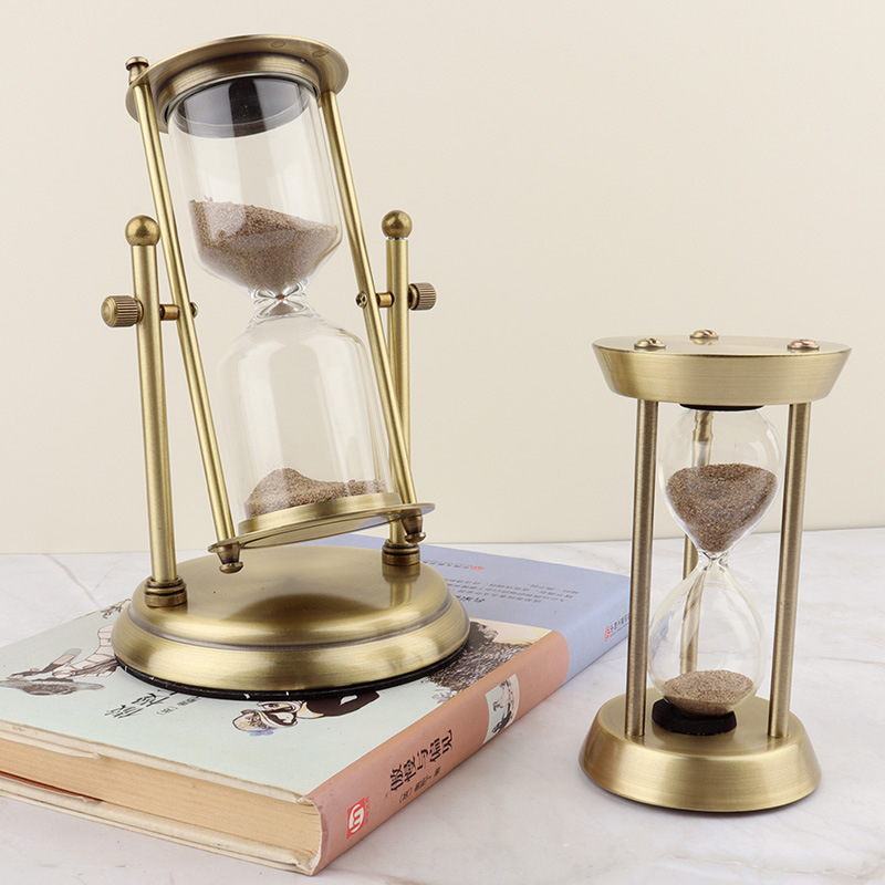 The 2022 new products can be self-installed with a metal hourglass, creative hourglass, metal handicrafts, ornaments and timers Specification image