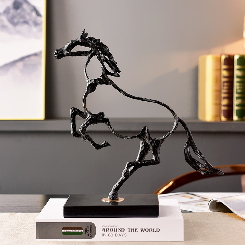 Cross-border horse ornaments, high-end and creative home living room metal animal decoration gifts, gift handicrafts wholesale