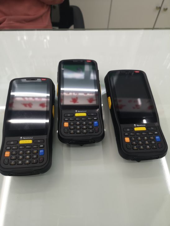 PDA扫描安卓手机 快递扫描枪 一维二维通吃详情5