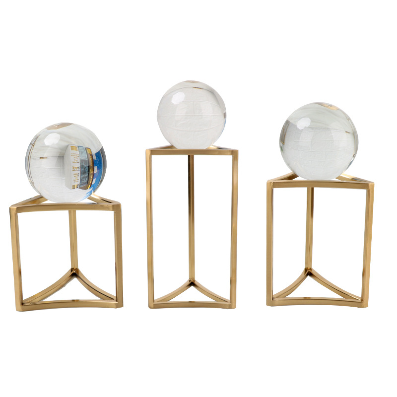 Modern, simple and light luxury crystal ball ornaments, Nordic living room model room home wine cabinet soft decoration wholesale Application Scenario