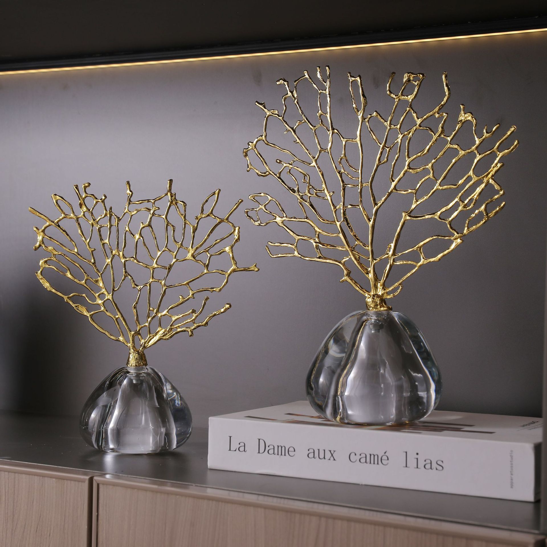 Cross-border light luxury plant alloy money tree ornaments, high-end creative transparent crystal niche handicrafts wholesale factory pic 3