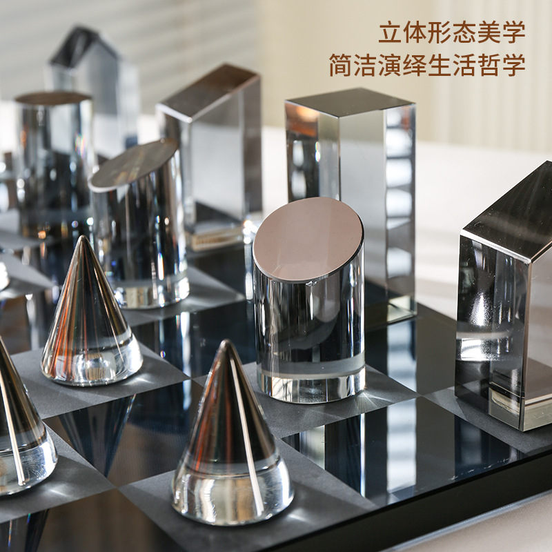 Wholesale of high-end European-style light luxury crystal chess ornaments and small decorative handicrafts for home living rooms Specification image