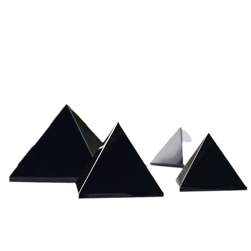 Obsidian pyramid ornaments, black crystal car raw stone, living room, office, home and study decoration pyramid Application Scenario