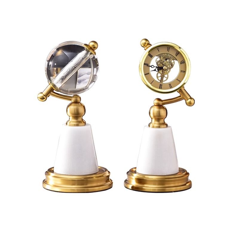 Creative and light luxury desktop clock ornaments, high-end home office desks, study rooms, wine cabinets, decorative handicrafts Application Scenario
