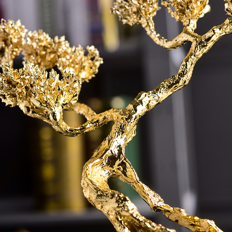 Light luxury welcoming pine plant high-end decorative items, creative alloy entrance hall high-end opening ceremony gift and decoration wholesale factory Specification image