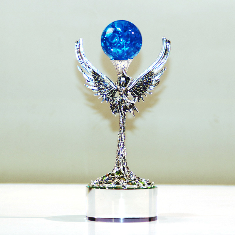 Angel Wings Crystal Ball ornament, desk, wine cabinet decoration, model room, birthday gift for boyfriend and girlfriend, home decoration Item Picture