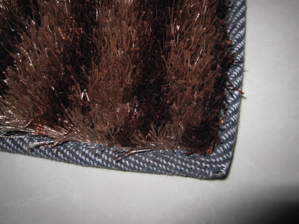 Striped 1200D blanket, room door mat, bathroom door mat, kitchen door mat details Picture