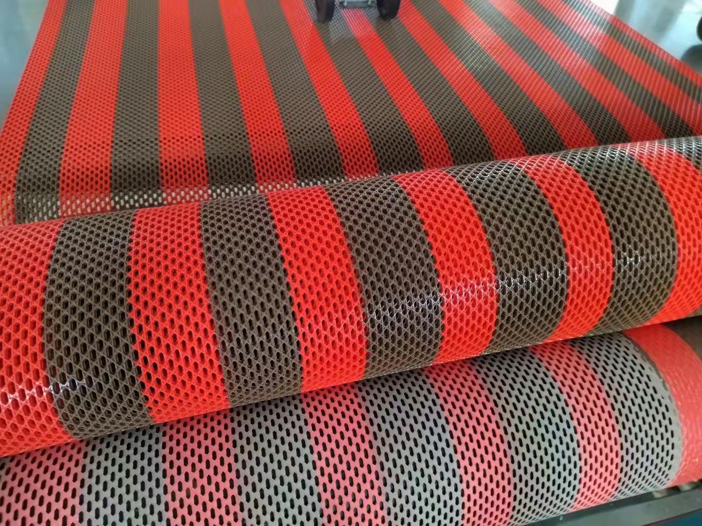 Hongri Carpet anti-slip mat, Waterproof mat, perforated floor mat, pvc roll series